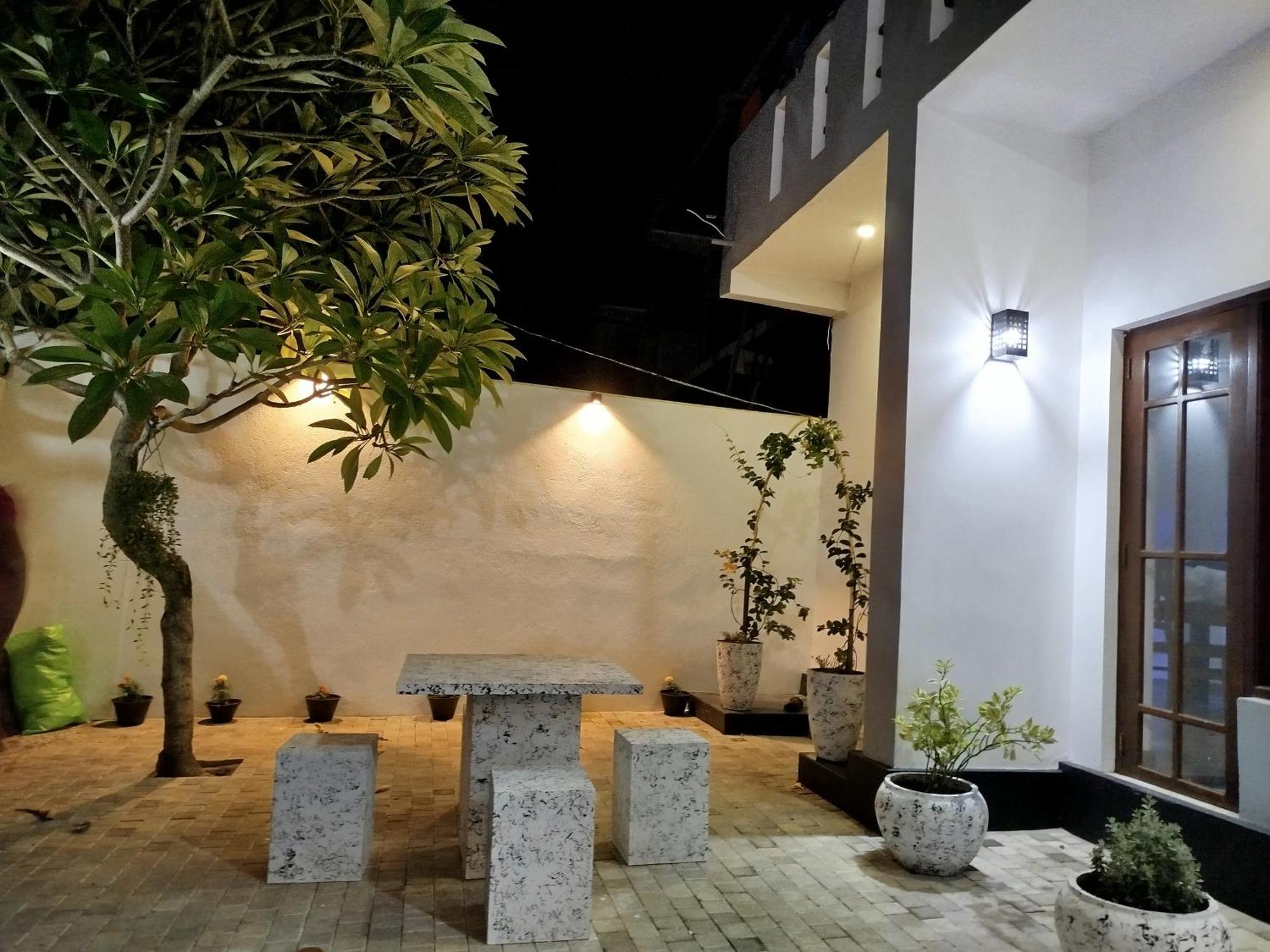 Elzangi Hotel Negombo Exterior foto