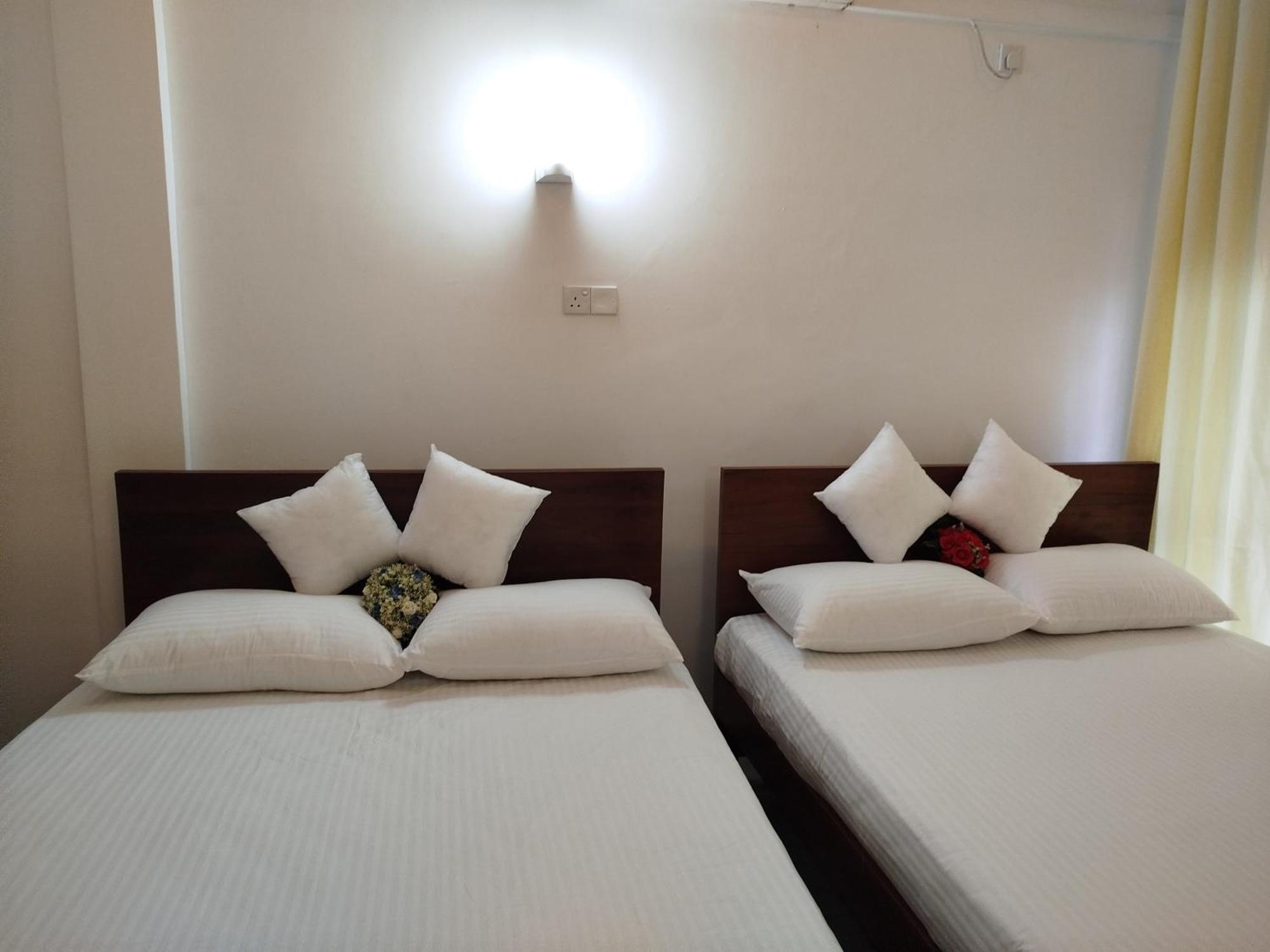 Elzangi Hotel Negombo Exterior foto