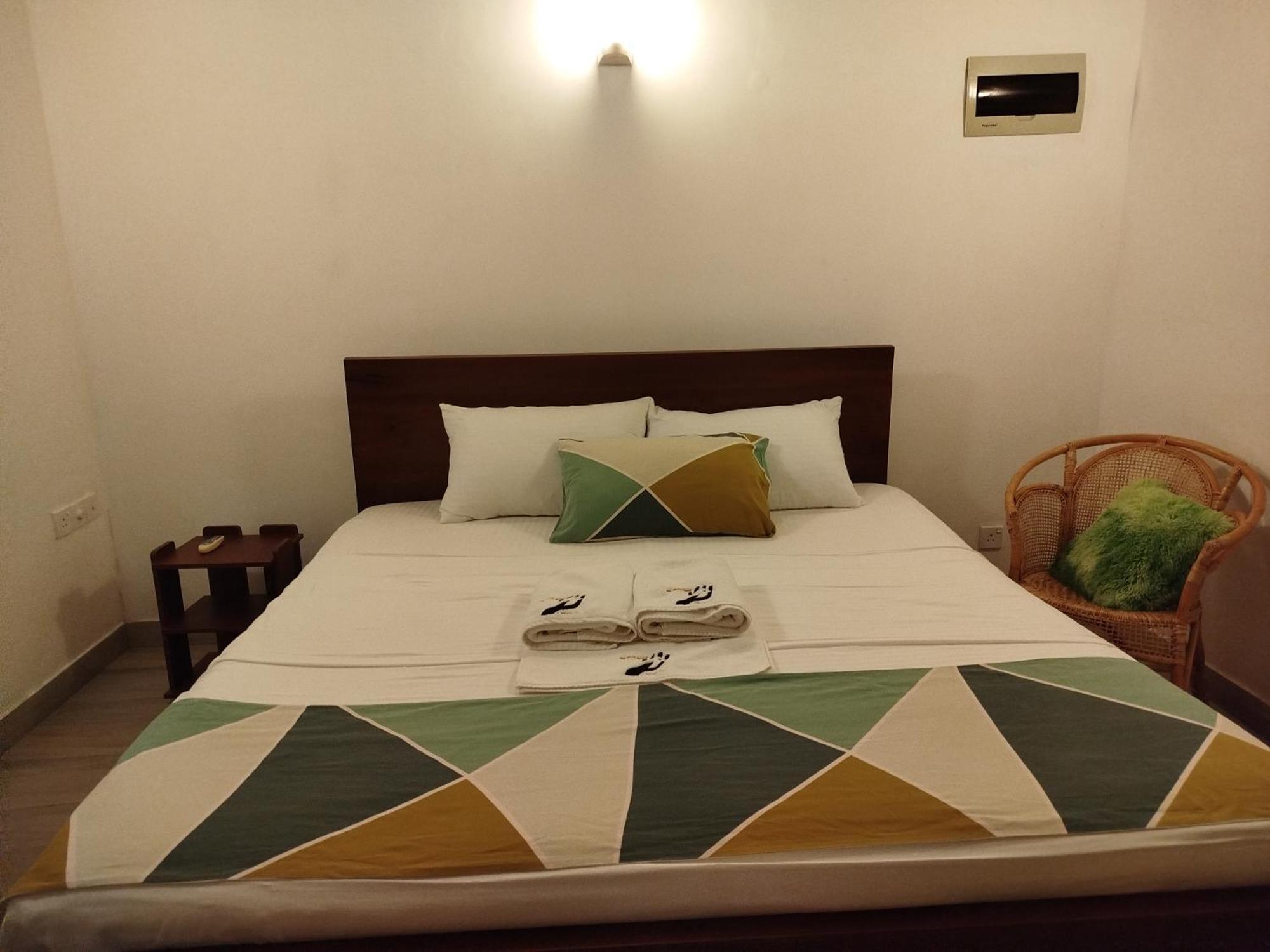 Elzangi Hotel Negombo Exterior foto